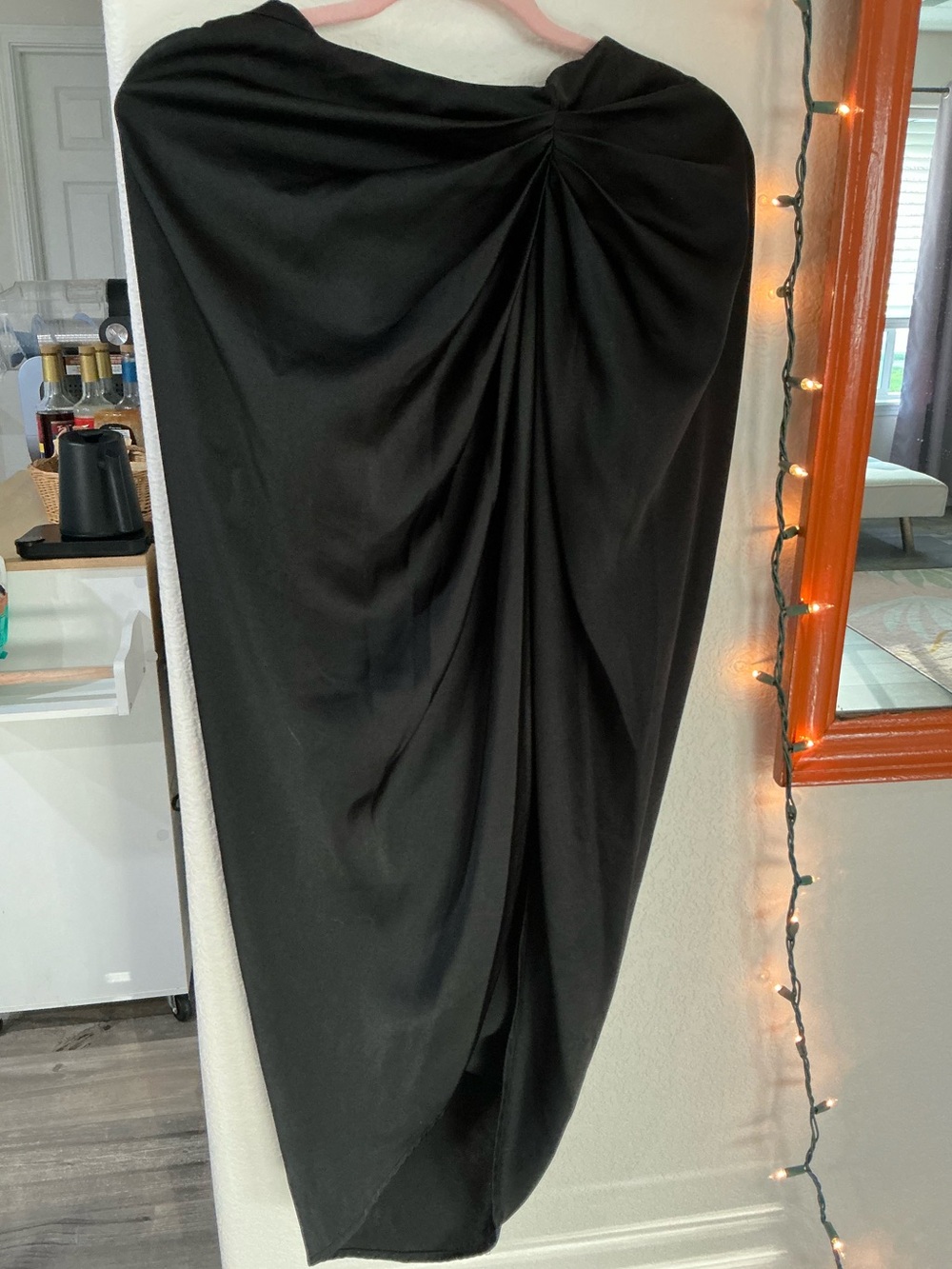 SHEIN Black Asymmetrical Draped Knot Skirt